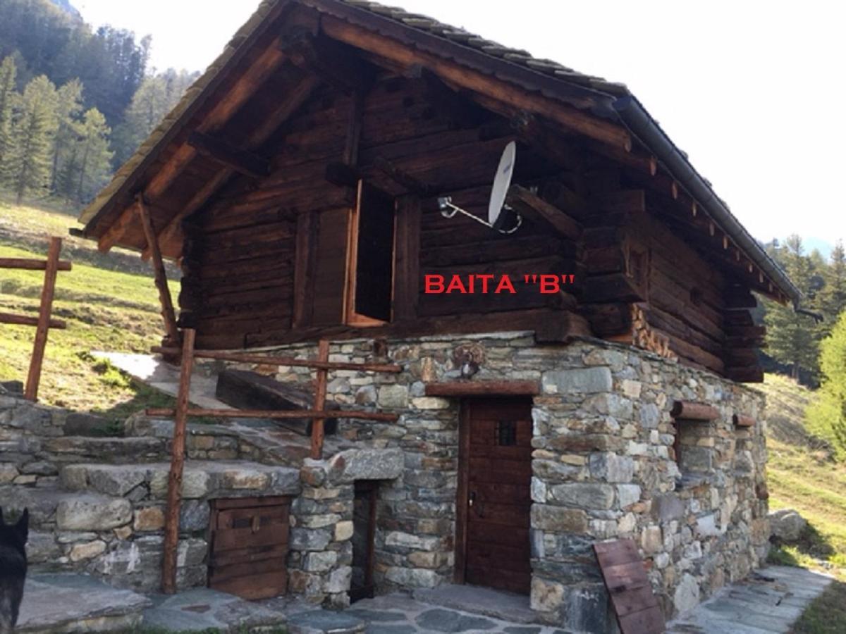 Villa Baite Cialvrina Gressoney-Saint-Jean Habitación foto